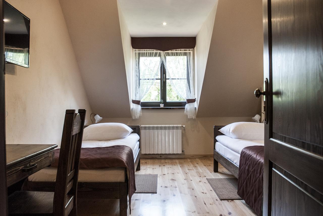Hotel Pod Kogutkiem Krzywaczka Bagian luar foto