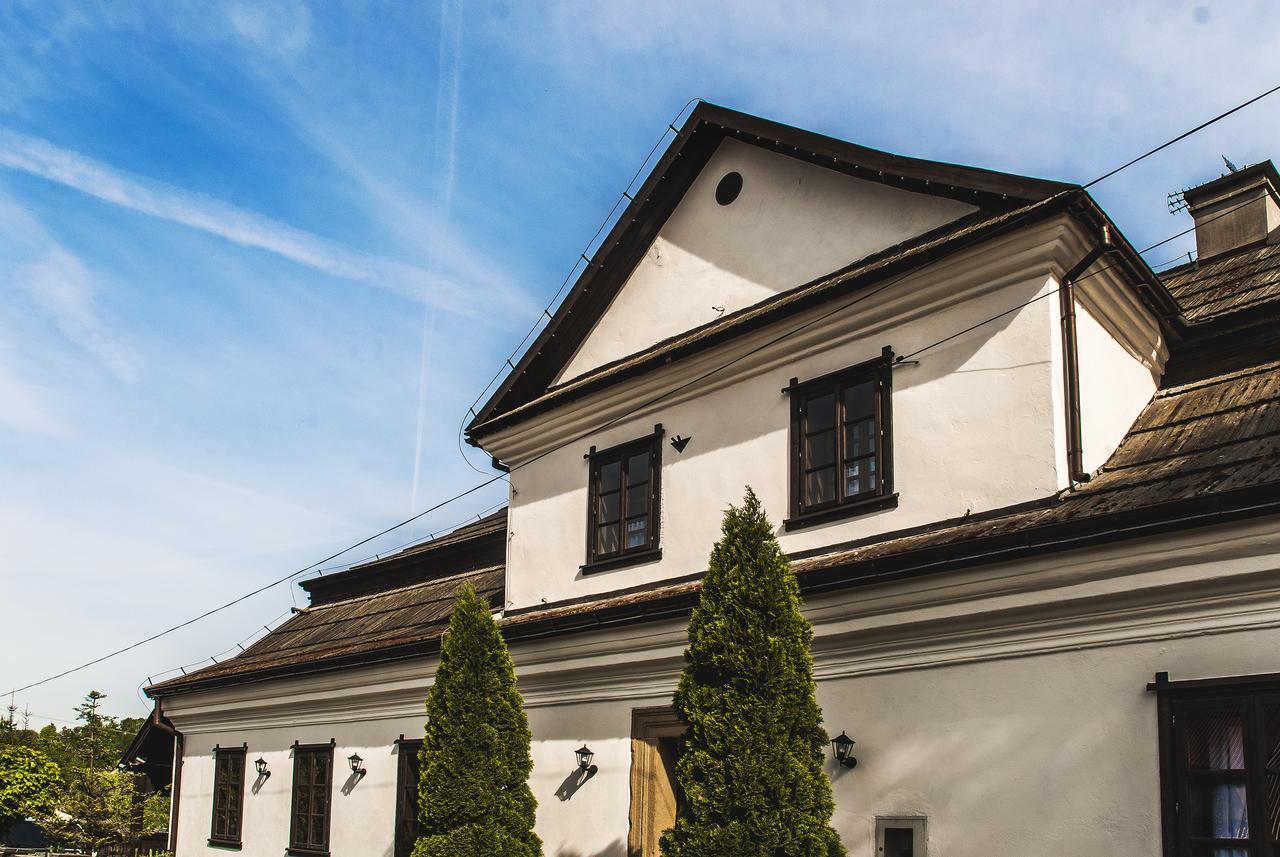 Hotel Pod Kogutkiem Krzywaczka Bagian luar foto